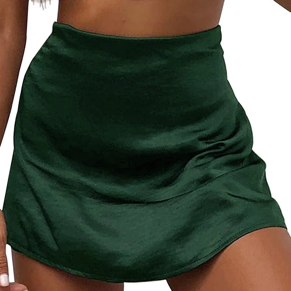 Forest green satin mini skater skirt - size large